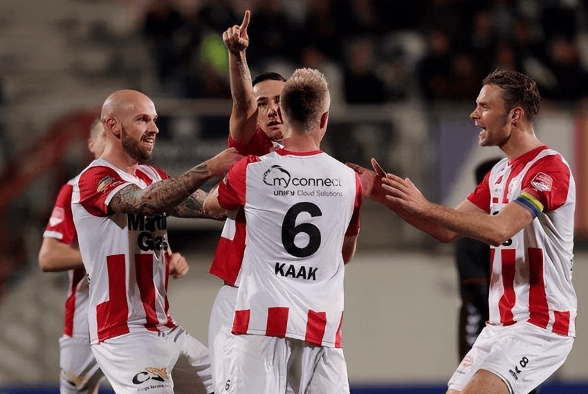 化了比赛的 化了比赛的