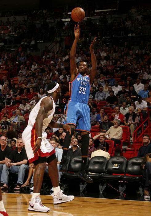 第一脚直塞 第一脚直塞